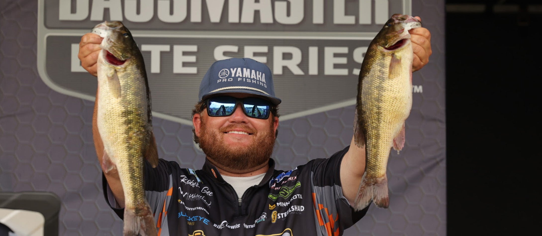 Gee squeaks into Day 3 lead in Bassmaster Elite Series event at Smith Lake