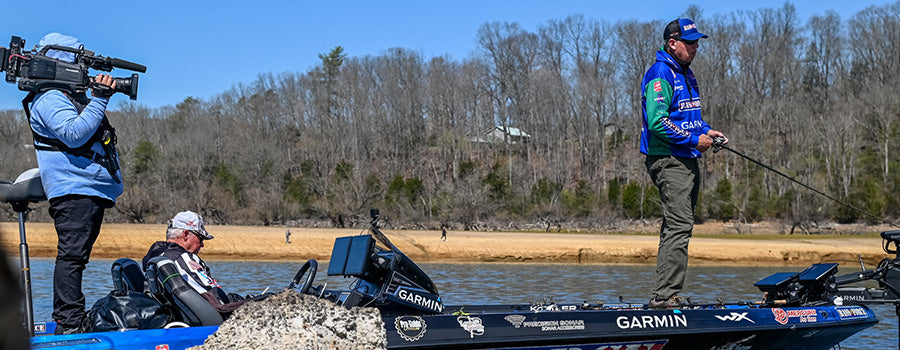 Alton Jones, Sr. Earns Group B Qualifying Round Win
