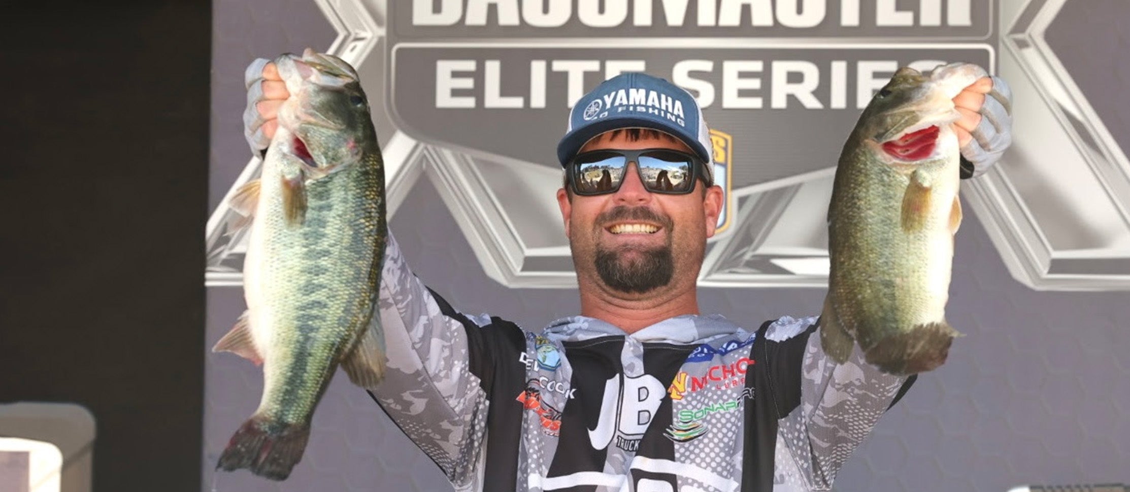 Cook Overcomes Clarity Concerns to Maintain Lead at Lake Hartwell