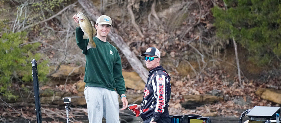 Robinson Cruises to Group B Lead Stage Three at Dale Hollow Lake