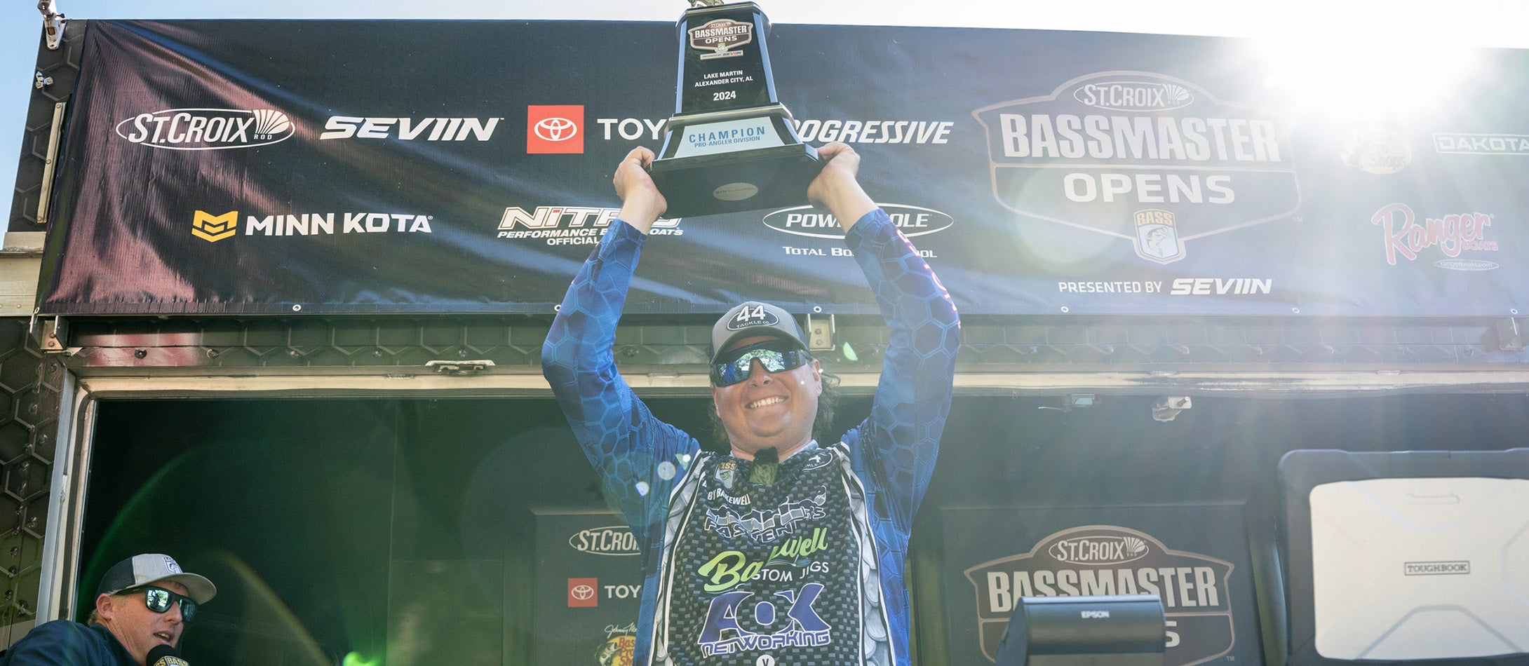 Bakewell’s big largemouth carries him to victory at Bassmaster Open at Lake Martin