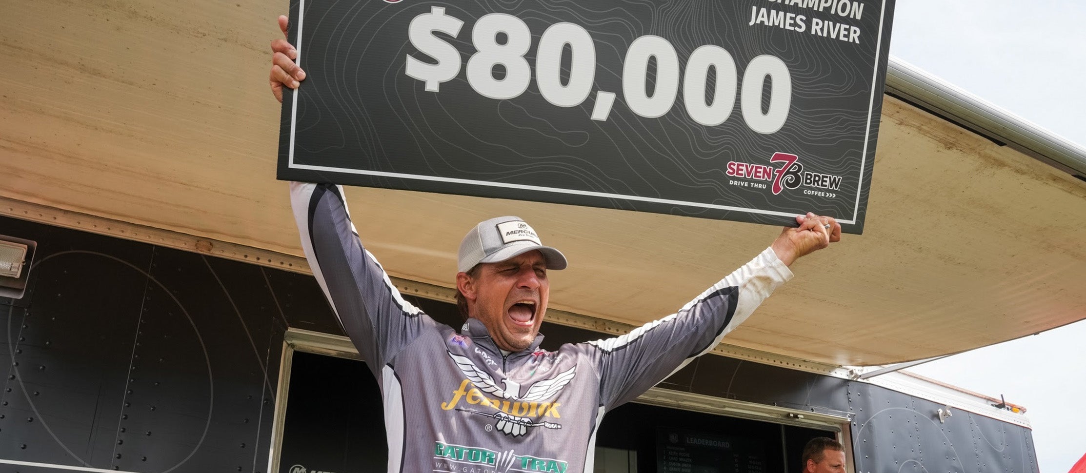 Poche Leads Wire-to-Wire, Wins the James River