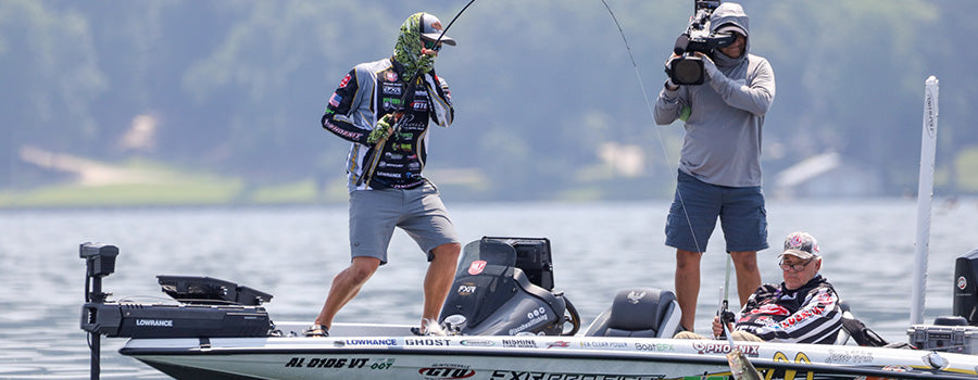 Local Favorite Jacob Wall Takes Day 1 Lead At MLF Bass Pro Tour Toro Stage Four on Lake Guntersville