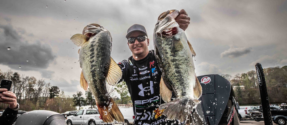 Chris Johnston Leads the Inaugural Touring Anglers Association Event on Lake Lanier