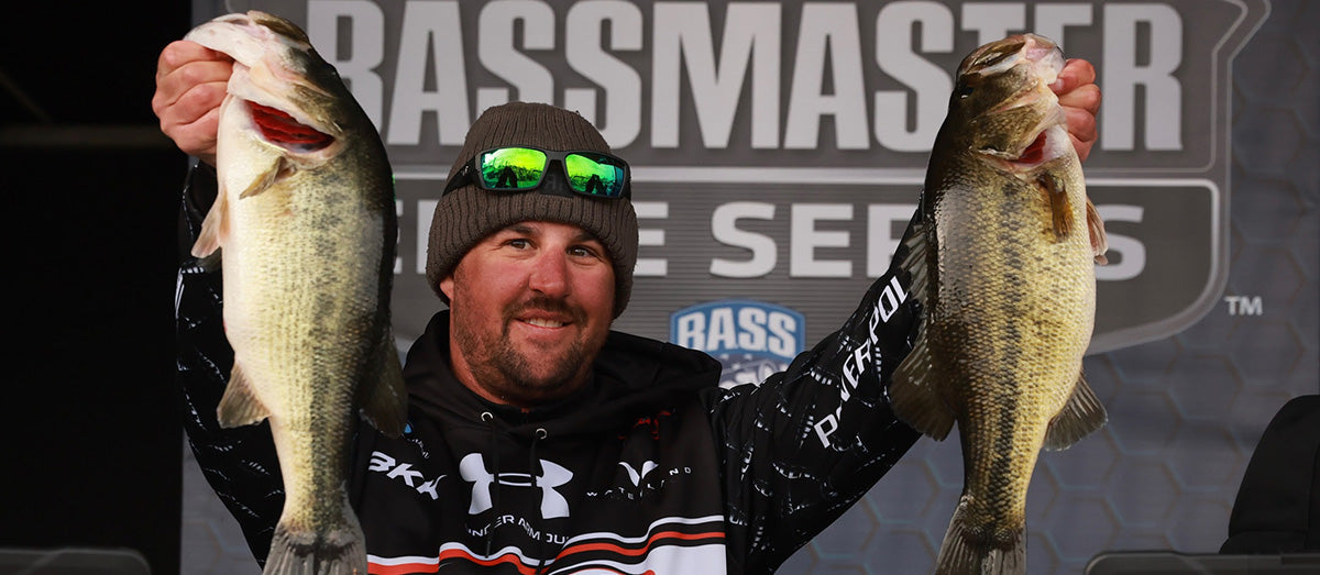 Johnston takes Slim Lead in Bassmaster Elite at Lake Guntersville