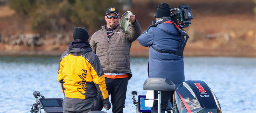 Guntersville’s Chris Lane Paces Knockout Round at MLF&nbsp; Bass Pro Tour B&amp;W Trailer Hitches Stage 1 on Lake Guntersville'sr