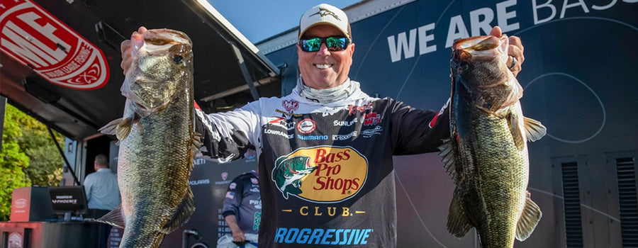 David Walker Grabs Opening Day Lead OnLake Okeechobee